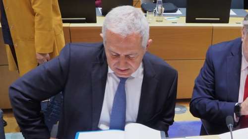 Αποστολάκης: Η προκλητική στάση της Τουρκίας αφορά όλη την ΕΕ