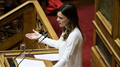 Aχτσιόγλου σε ΝΔ: Το πρόγραμμά σας είναι κατά των εργαζομένων