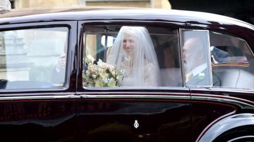 Βασιλικός γάμος: Η καλλονή λαίδη Έλα παντρεύεται τον πρώην της Πίπα