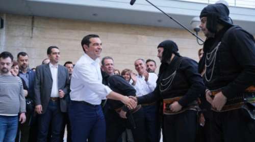 Τσίπρας:  Η Ελλάδα των πολλών βγαίνει μπροστά