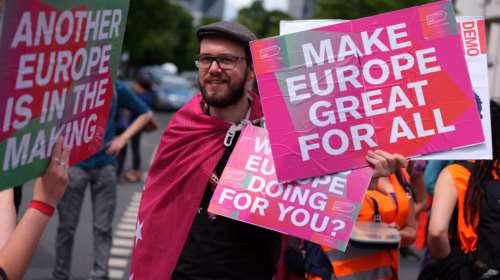 Γερμανία: Διαδηλώσεις κατά του εξτρεμισμού σε επτά μεγάλες πόλεις