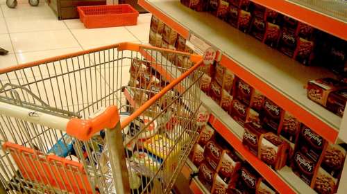 Σε ισχύ από σήμερα η μείωση του ΦΠΑ - Αναλυτικά οι κατηγορίες