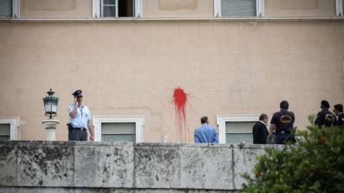 Βούτσης για Ρουβίκωνα: Απαράδεκτη και άκρως αντιδημοκρατική ενέργεια