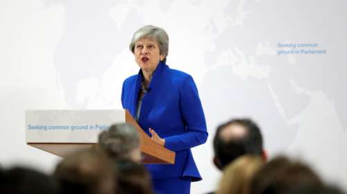 Συντηρητικοί βουλευτές ετοιμάζουν νέα πρόταση δυσπιστίας κατα της Μει