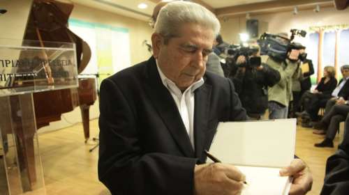 Στην εντατική παραμένει ο Δημήτρης Χριστόφιας