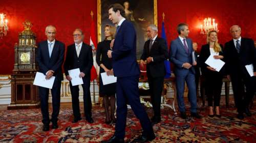 Αυστρία: Αλλαγές στην κυβέρνηση μετά την απομάκρυνση των εθνικιστών