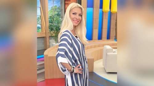 Ελένη Μενεγάκη: Το άλογο και η υπέροχη βουτιά της κόρης της [Εικόνες]