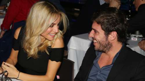 Μία διαφορετική αφιέρωση:Δούκισσα-Δημήτρης έχουν επέτειο γάμου