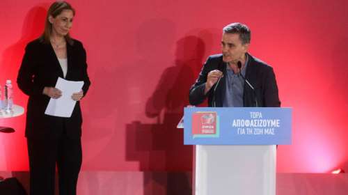 Τσακαλώτος: Η Μαριλίζα είναι η καλύτερη μεταγραφή του ΣΥΡΙΖΑ