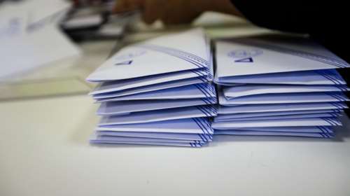 Ωρα ψηφοδελτίων: Τα ονόματα, τα Επικρατείας και οι εκπλήξεις