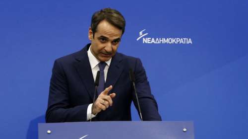 Μητσοτάκης: O Tσίπρας γνωρίζει τον «Ρασπούτιν», στη Βουλή οι καταγγελίες