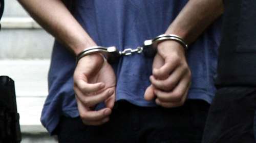 Θεσσαλονίκη: Παρίσταναν τους ηλεκτρολόγους για να κλέβουν σπίτια