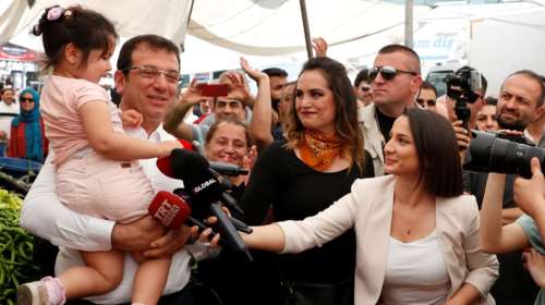 Der Tagesspiegel: Ο Εκρέμ Ιμάμογλου είναι ο νέος αντίπαλος του Ερντογάν