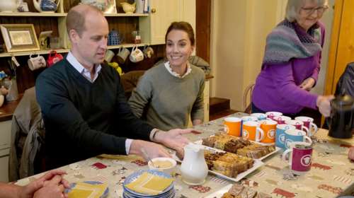 H πομπή του Ουίλιαμ και της Κέιτ τραυμάτισε ηλικιωμένη