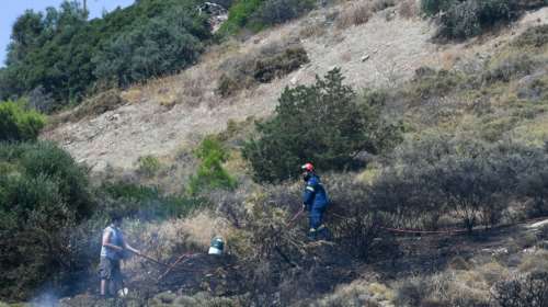 Νεκρός άνδρας μετά από πυρκαγιά στον Αυλώνα