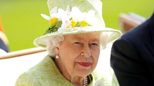 Αρουραίοι στο Μπάκινχαμ, έξαλλη η βασίλισσα