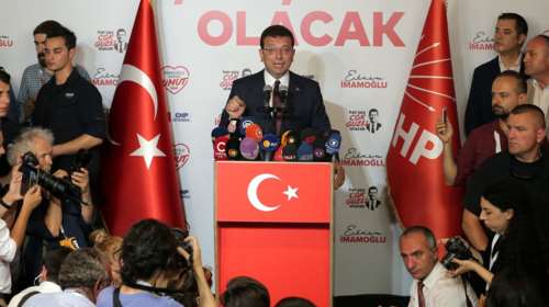 Σύγκρουση Ερντογάν - Ιμάμογλου: Έρευνα κατά του δημάρχου της Κωνσταντινούπολης για εκστρατεία με αφίσες κατά του &quot;σουλτάνου&quot;