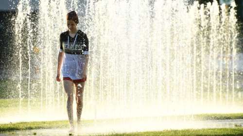 Καύσωνας στην Ευρώπη: Πόλεις μετατρέπονται σε «νησίδες ζέστης»