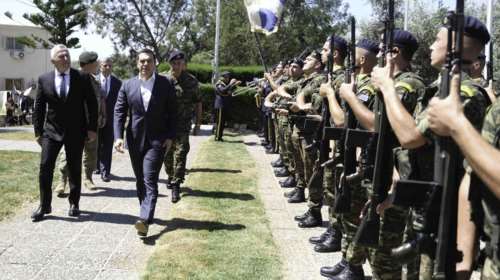 Τσίπρας σε Ερντογάν: Να σταματήσουν οι παραβιασεις, σοβαρό το τίμημα