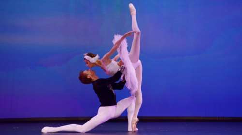 Διεθνές Gala Κλασσικού Μπαλέτου &amp; Σύγχρονου Χορού