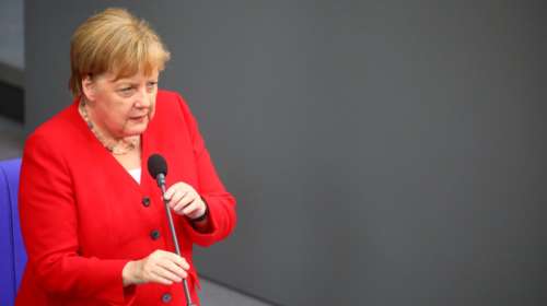 Μέρκελ: Δύσκολη η εφαρμογή του ‘Spitzenkandidat’ στην ΕΕ