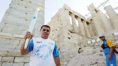 Η ελληνική πάλη θρηνεί: Πέθανε ο Μπάμπης Χολίδης