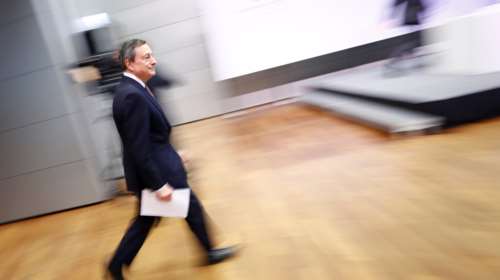 La Stampa: Η Ιταλία σκέφτεται τον Ντράγκι για επικεφαλής της Κομισιόν