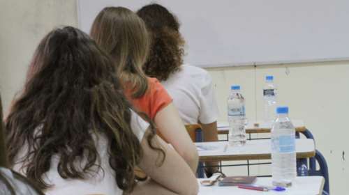 Δύο μανάδες σε Κοζάνη και Βόλο «σάρωσαν» στις Πανελλήνιες