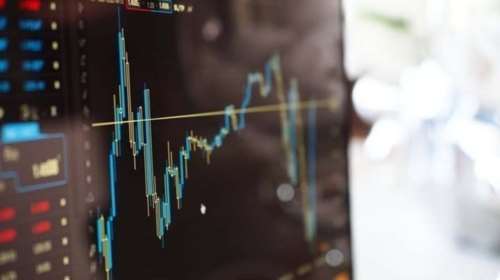 Στο χαμηλό επίπεδο-ρεκόρ του 2,352% το 10ετές ομόλογο