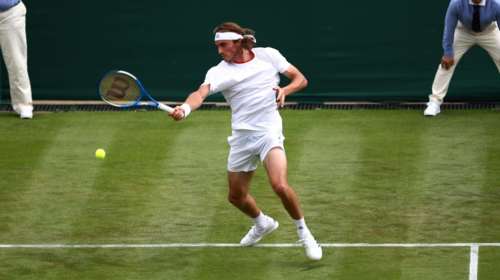 Γουίμπλετον: «Αντίο»... με το καλημέρα ο Τσιτσιπάς