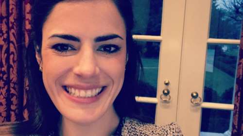 Αυτή είναι η αμοιβή της 28χρονης διευθύντριας του Λευκού Οίκου