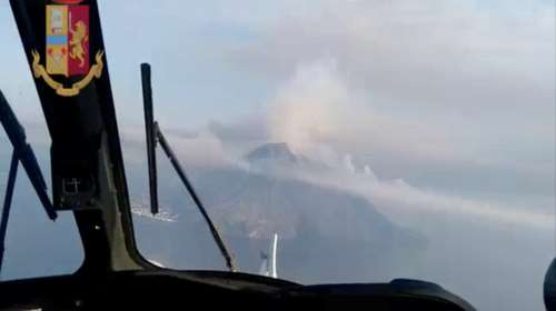 Ιταλία: Ενεργοποιήθηκε το ηφαίστειο στο νησί Στρόμπολι