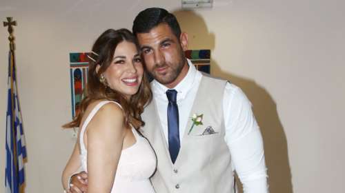 Η έγκυος Χατζίδου με ολόσωμο μαγιό στον 7ο μήνα- Πόσα κιλά έχει πάρει