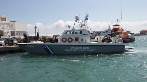 Αφγανός πρόσφυγας διέσωσε δύο τυφλούς Τούρκους στο λιμάνι της Χίου