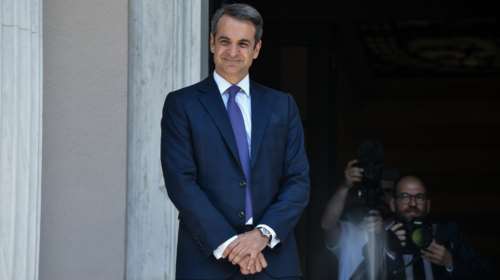 Ακύρωσε τα ραντεβού με Κεραμέως και Σαμαρά ο Μητσοτάκης