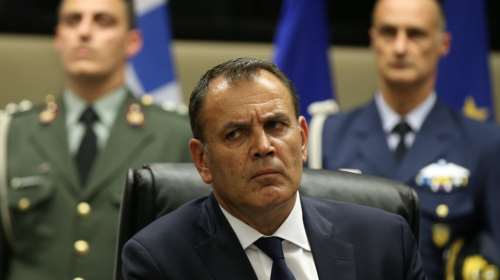 Με μηχανήματα και γεννήτριες η συνδρομή του στρατού στη Χαλκιδική