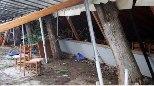 Νέα μαρτυρία: Πήρε ο αέρας το παιδί &amp; το πέταξε στην τζαμαρία