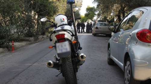 Εκρηξη σε κάβα στο Καβούρι-εμπρησμοί ΙΧ σε Νίκαια και Γλυφάδα