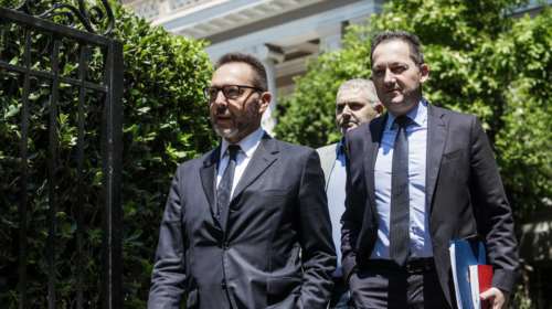 Στουρνάρας: Συντονισμένη προσπάθεια ηθικής εξόντωσής μου