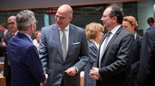 Δένδιας: «Όμόφωνη τοποθέτηση» των ΥΠΕΞ για κυρώσεις σε Τουρκία