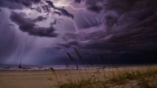 «Αντίνοος» με πάνω από 14.000 κεραυνούς - η πρόγνωση για σήμερα