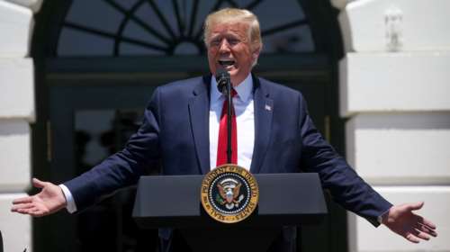 Ανθρωπιστική βοήθεια 40 εκατ. δολαρίων από Τραμπ σε Γκουαϊδό