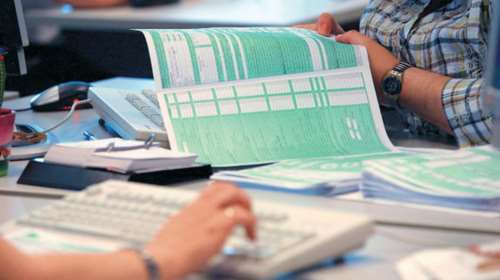 Οδηγίες ΑΑΔΕ για τους ελέγχους στις φορολογικές δηλώσεις