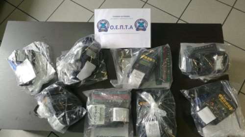 Συνελήφθησαν 11 οδηγοί ταξί για πειραγμένες ταμειακές