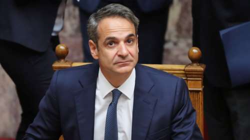 Στο Συντονιστικό Κέντρο Επιχειρήσεων ο πρωθυπουργός