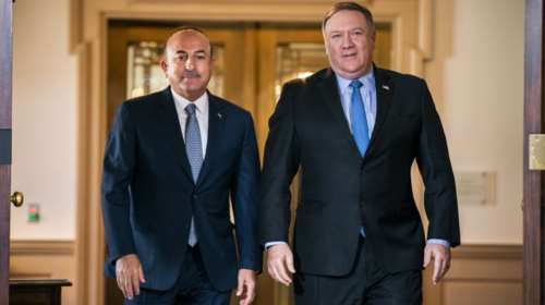 Τηλεφωνική επικοινωνία Τσαβούσογλου και Πομπέο για S-400, F-35