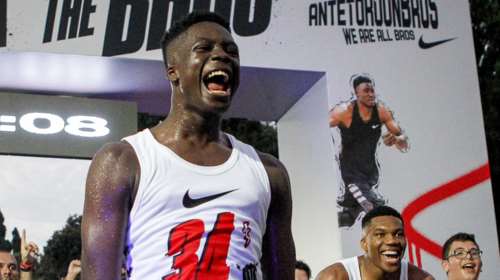 Ο Κώστας Αντετοκούνμπο πάει στους Λ.Α Λέικερς