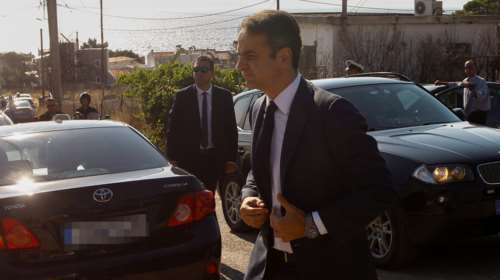 Στο μνημόσυνο των 102 νεκρών στο Μάτι ο Κυριάκος Μητσοτάκης