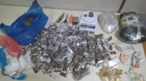 Σύλληψη οκτώ αλλοδαπών για ναρκωτικά στο κέντρο της Αθήνας