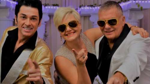 Παντρεύτηκε ο Τράγκας τρίτη φορά στο Λας Βέγκας με παπά "Έλβις Πρίσλεϊ"!